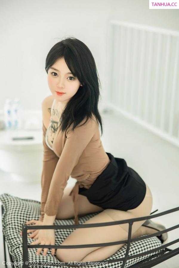 小奶瓶呜呜  [XiuRen]高清写真图 2022.09.14 No.5587 奶瓶第76张图片